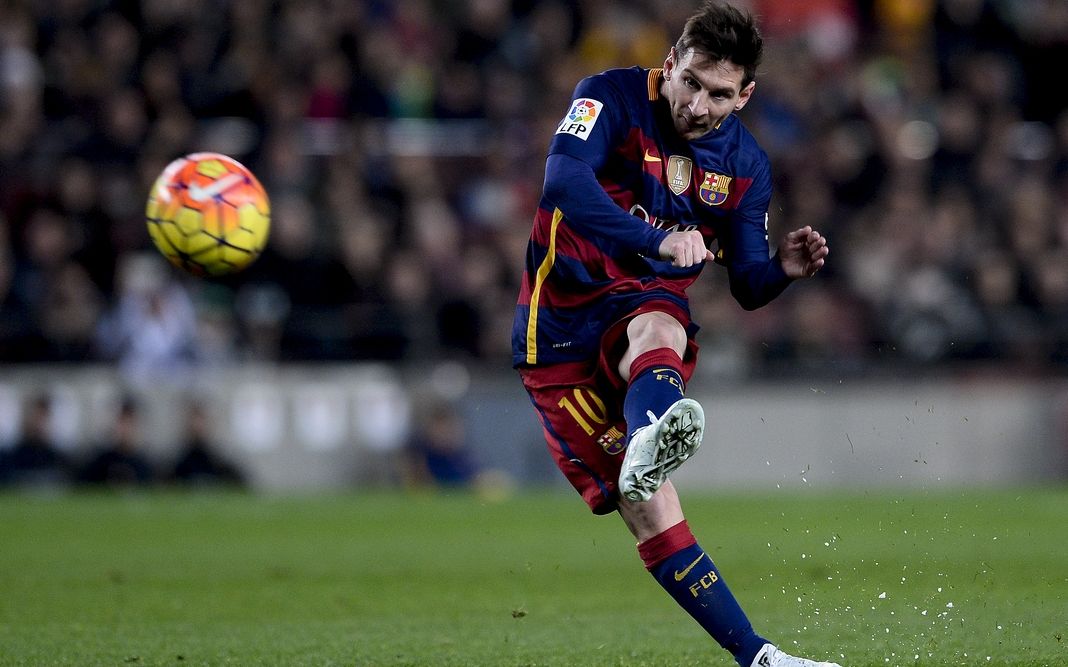 与欢呼声久 与欢呼声久